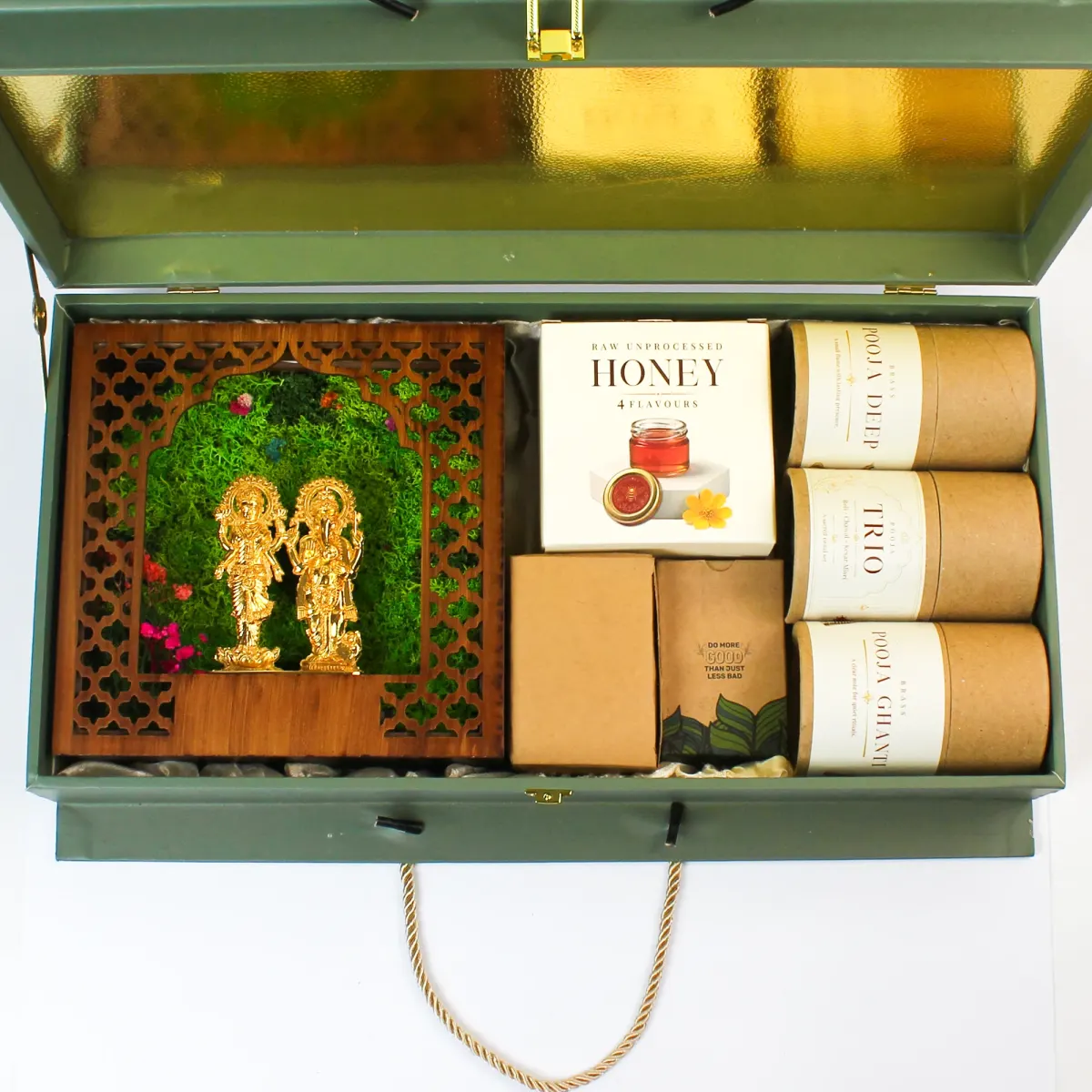 The Aarti Trunk, another view